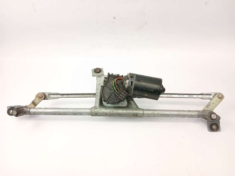 MOTOR LIMPIA DELANTERO 