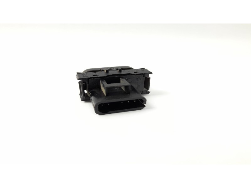 Recambio de interruptor para mercedes-benz clase m (w163) 230 ml (163.136) referencia OEM IAM 1638200210  