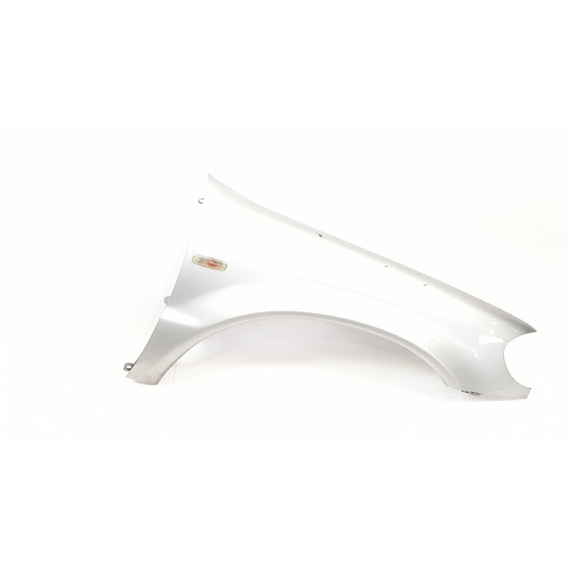 Recambio de aleta delantera derecha para mercedes-benz clase m (w163) 230 ml (163.136) referencia OEM IAM A1638802006  