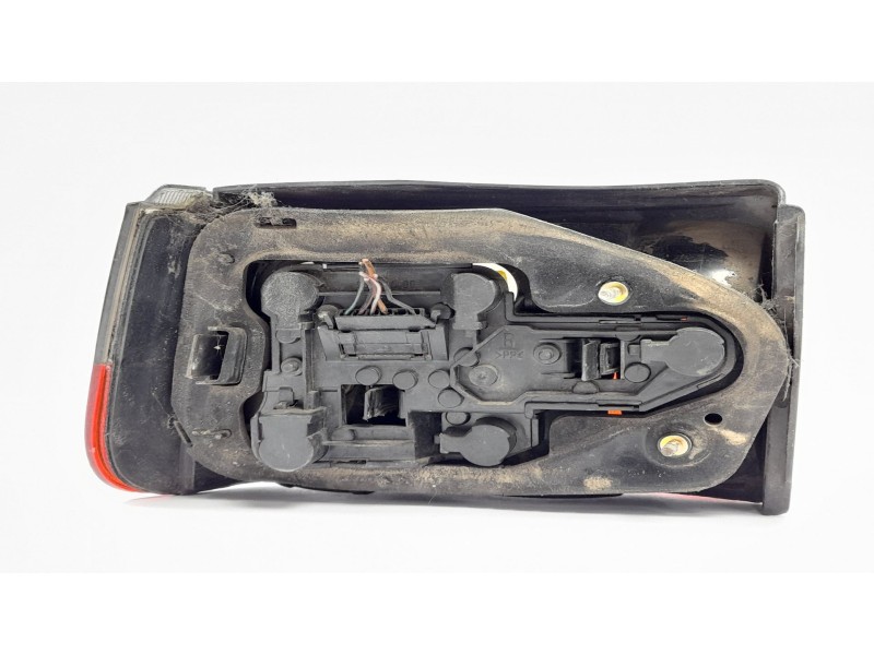 Recambio de piloto trasero derecho para seat ibiza (6k1) 1.9 d referencia OEM IAM 96224000  