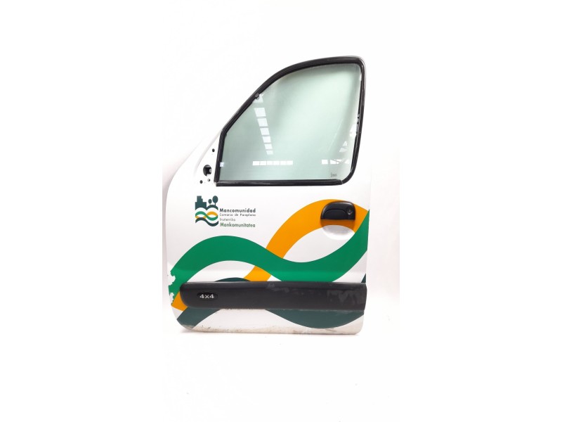 Recambio de puerta delantera izquierda para renault kangoo (f/kc0) authentique 4x4 referencia OEM IAM 7701046799  