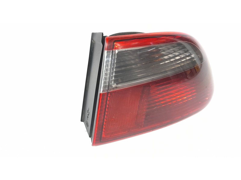 Recambio de piloto trasero derecho para seat toledo (1m2) 1.9 tdi referencia OEM IAM 1M5945096B  
