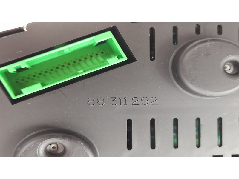 Recambio de cuadro instrumentos para seat toledo (1m2) 1.9 tdi referencia OEM IAM 88311292 W01M01920820E 