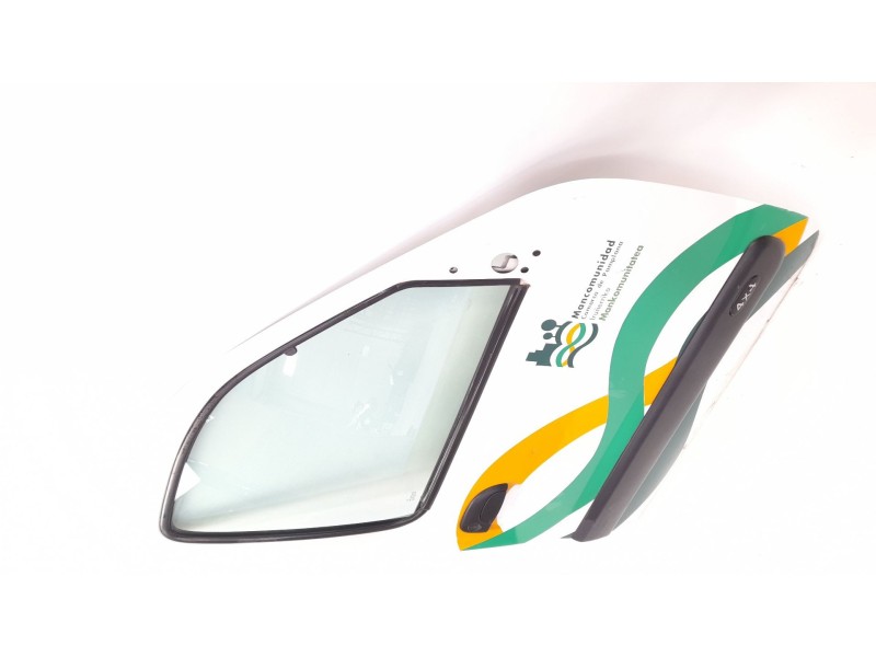 Recambio de puerta delantera derecha para renault kangoo (f/kc0) authentique 4x4 referencia OEM IAM 7701046800  