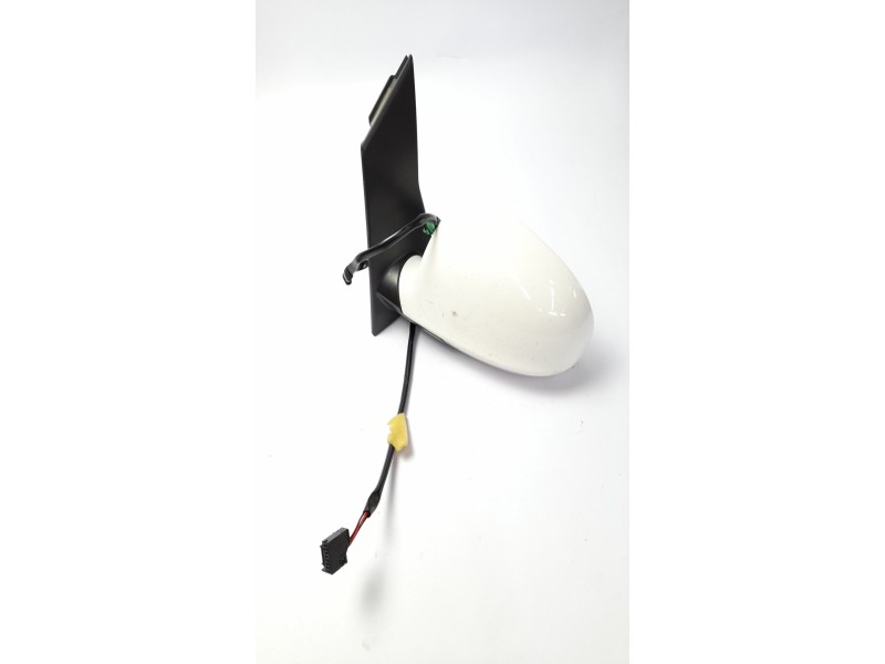Recambio de retrovisor izquierdo para volkswagen golf plus (521) advance referencia OEM IAM 076013  