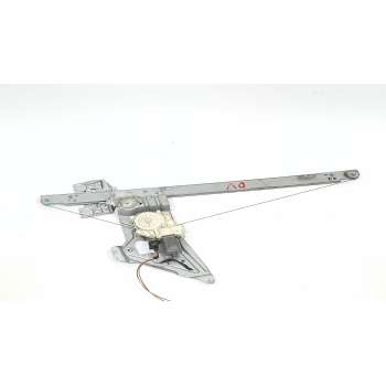 MOTOR ELEVALUNAS DELANTERO DERECHO A9067200146 