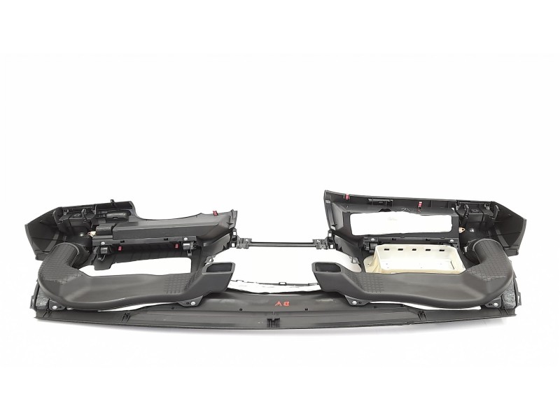 Recambio de salpicadero para toyota yaris (ksp9/scp9/nlp9) básico referencia OEM IAM 553020D010  