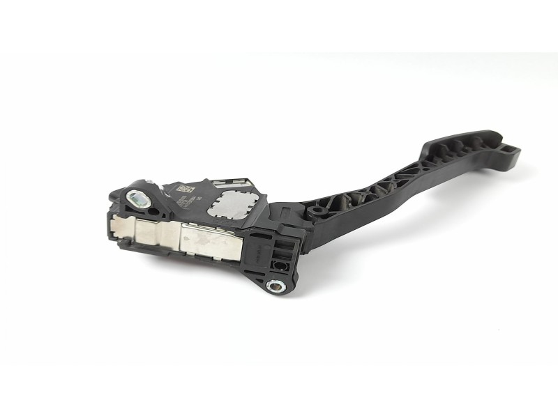 Recambio de potenciometro pedal para toyota yaris (ksp9/scp9/nlp9) básico referencia OEM IAM 781100D010 07075B 46131383847