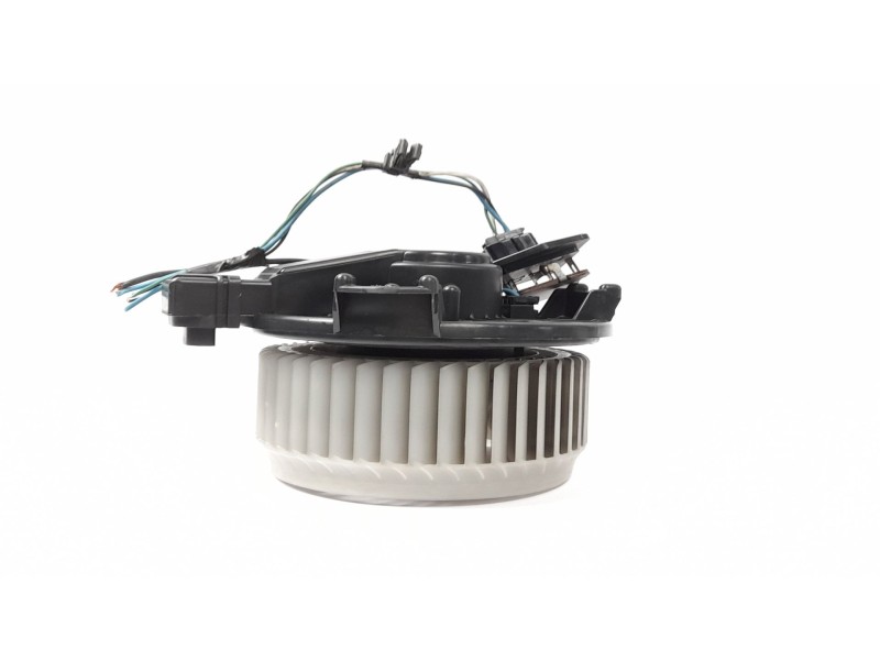 Recambio de motor calefaccion para toyota yaris (ksp9/scp9/nlp9) básico referencia OEM IAM AV27270003141 871030D100 