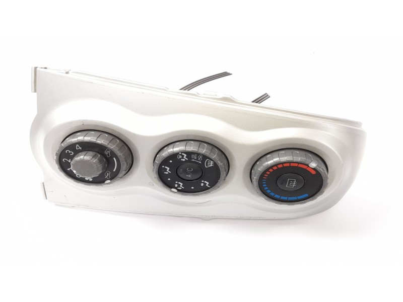 Recambio de mando calefaccion / aire acondicionado para toyota yaris (ksp9/scp9/nlp9) básico referencia OEM IAM 554060D190  