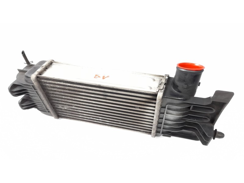 Recambio de intercooler para toyota yaris (ksp9/scp9/nlp9) básico referencia OEM IAM JD1270000620  