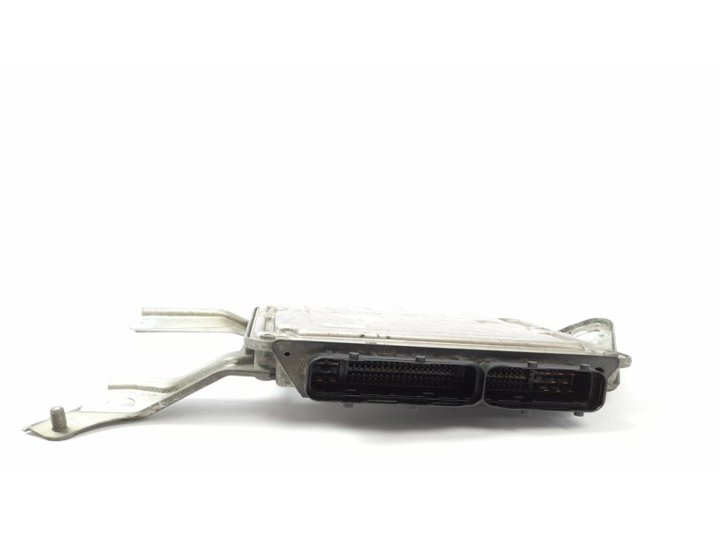 Recambio de centralita motor uce para toyota yaris (ksp9/scp9/nlp9) básico referencia OEM IAM 0281012322 896610D450 