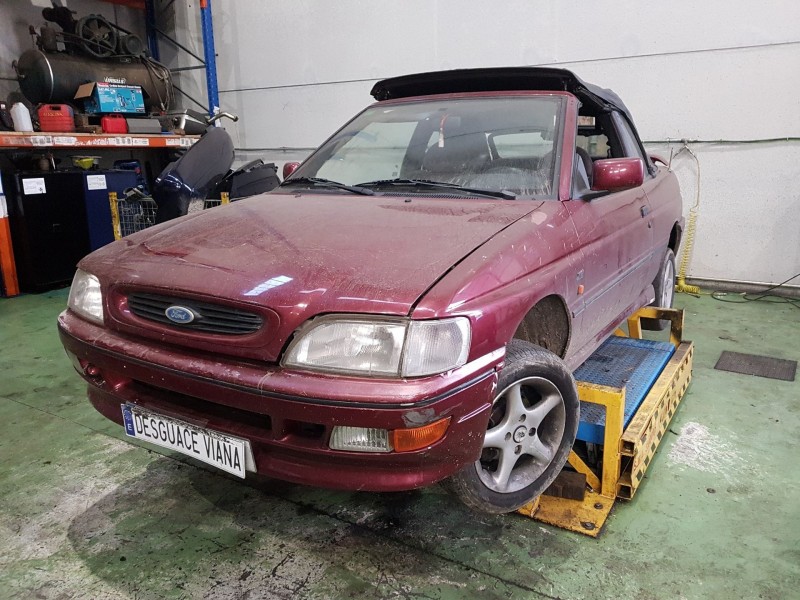 ford escort v descapotable (all) del año 1990