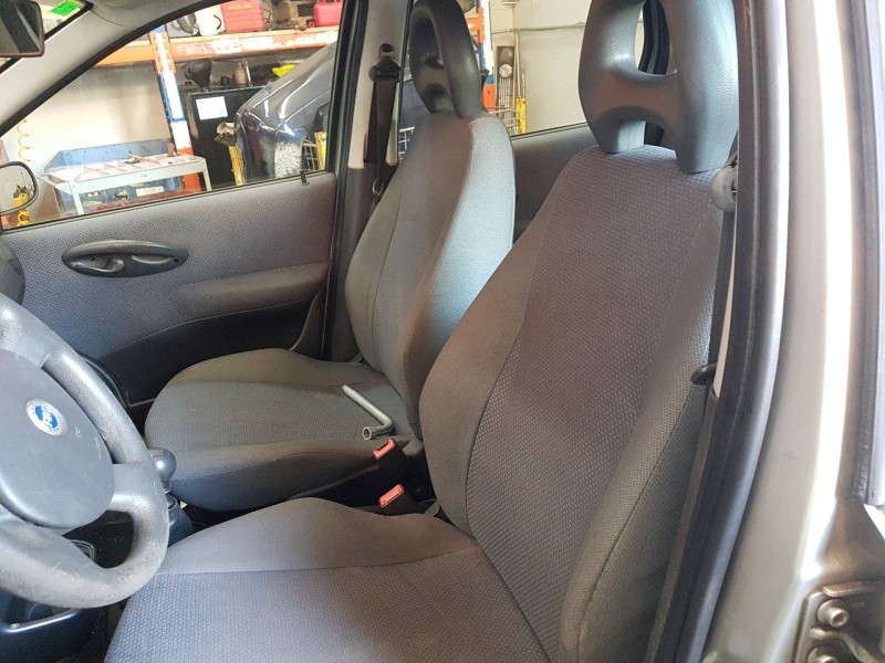 fiat punto (188_) del año 1999