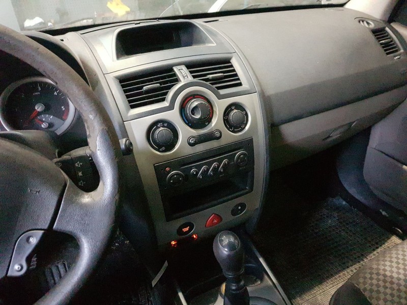 renault megane ii ranchera familiar (km0/1_) del año 2003