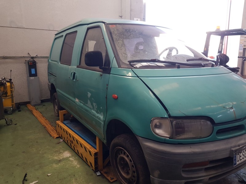 nissan serena (c23) del año 1995