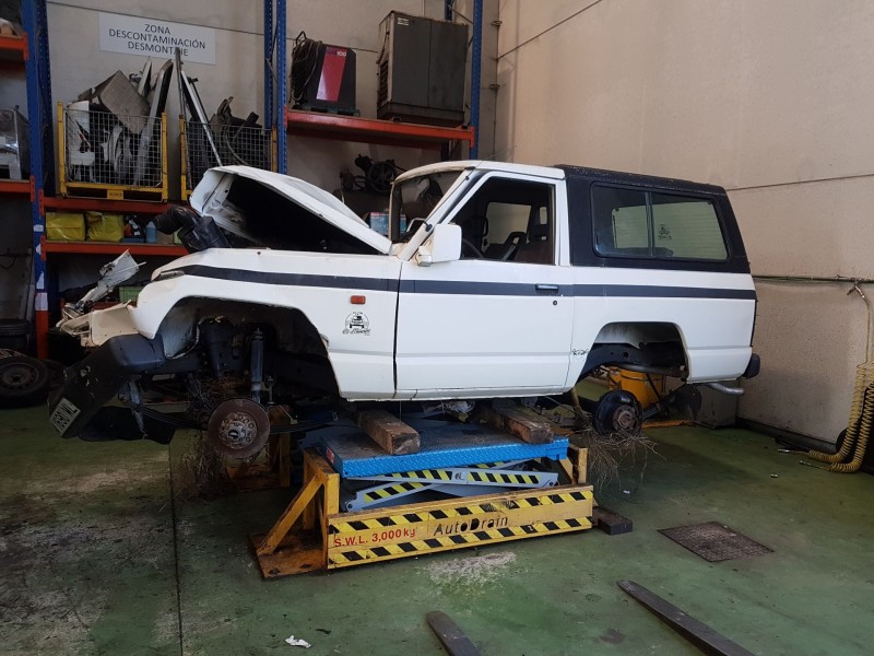 nissan patrol iii/2 station wagon (w260) del año 1989