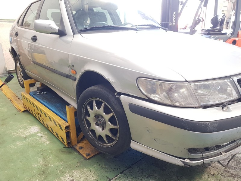 saab 9-3 (ys3d) del año 2000