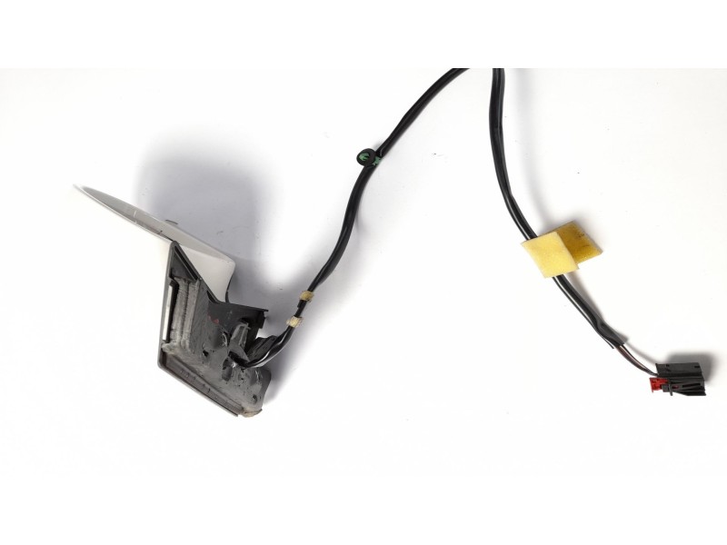 Recambio de retrovisor derecho para volkswagen golf plus (521) advance referencia OEM IAM 076014  