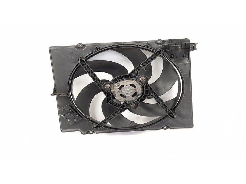 Recambio de electroventilador para renault megane i (ba0/1_) 1.9 tdi referencia OEM IAM 8240156 7700784652 