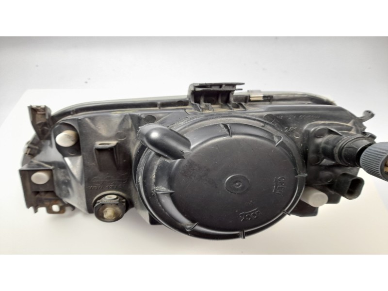 Recambio de faro der. para renault megane i (ba0/1_) 1.9 tdi referencia OEM IAM 203691B  