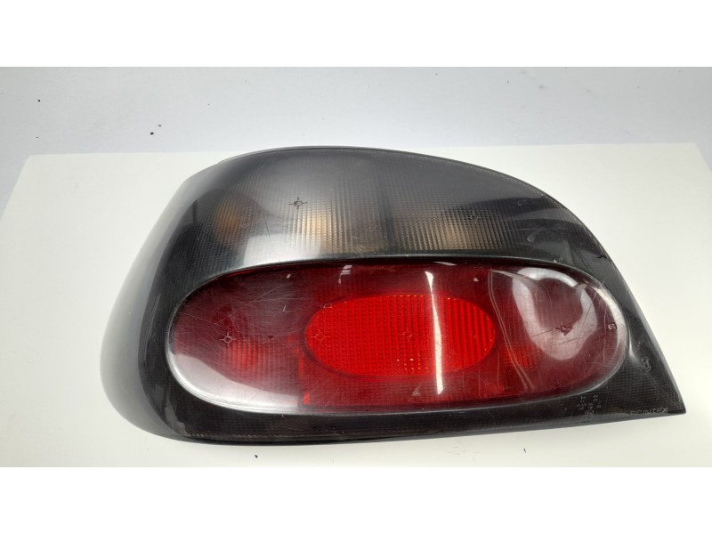 Recambio de piloto tra. izq. para renault megane i (ba0/1_) 1.9 tdi referencia OEM IAM 7700828137  