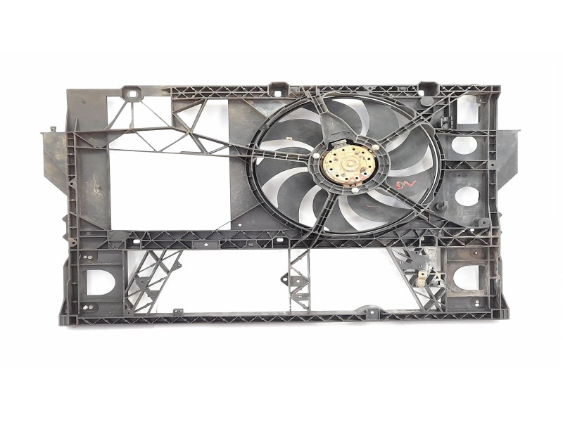 Recambio de electroventilador para renault master ii furgón (fd) 2.8 dti referencia OEM IAM 7700315007 866928 