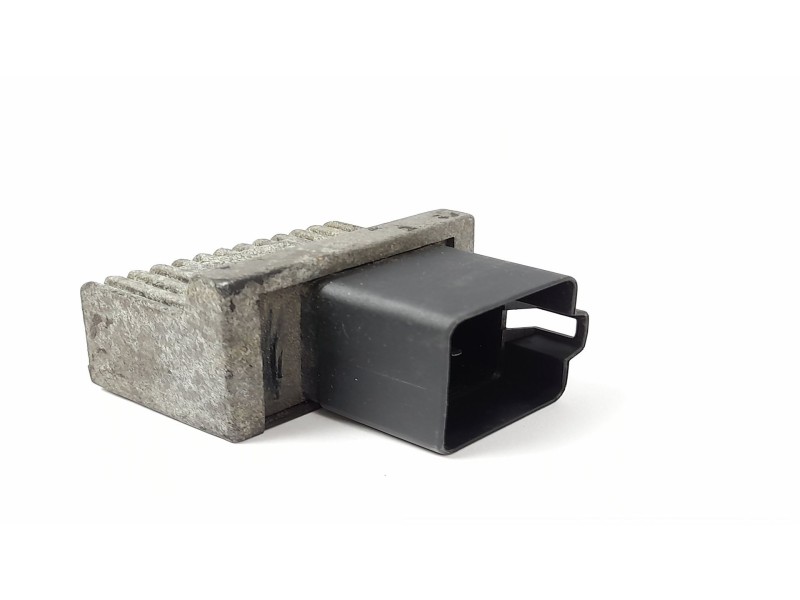 Recambio de caja precalentamiento para renault scenic ii 1.9 dci diesel referencia OEM IAM 7700115078  