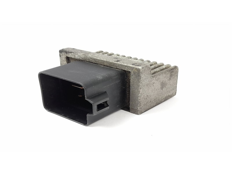 Recambio de caja precalentamiento para renault scenic ii 1.9 dci diesel referencia OEM IAM 7700115078  