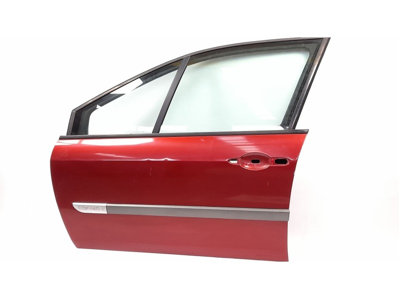 Recambio de puerta delantera izquierda para renault scenic ii 1.9 dci diesel referencia OEM IAM   