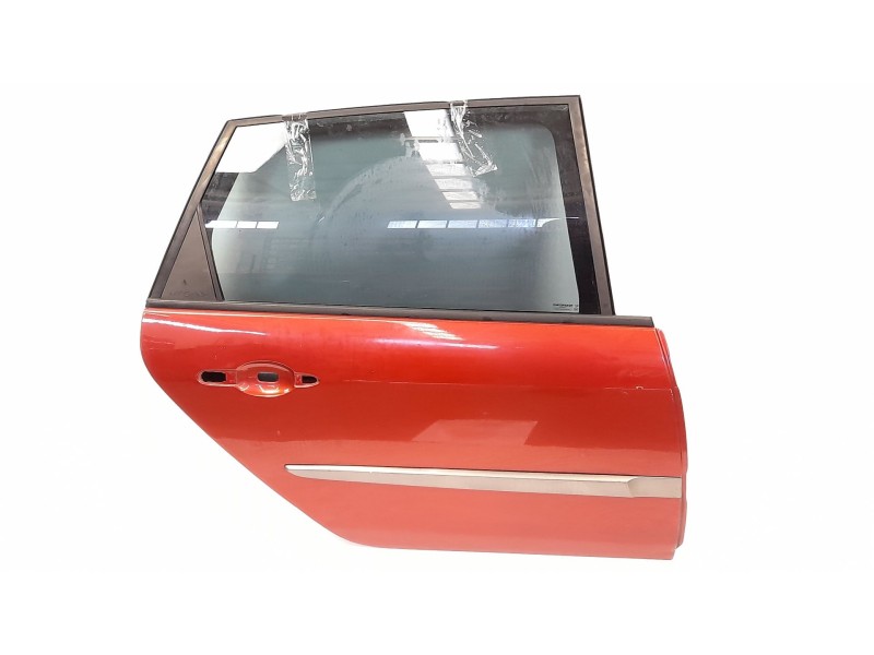 Recambio de puerta trasera derecha para renault scenic ii 1.9 dci diesel referencia OEM IAM   
