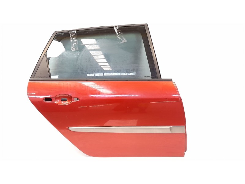 Recambio de puerta trasera derecha para renault scenic ii 1.9 dci diesel referencia OEM IAM   