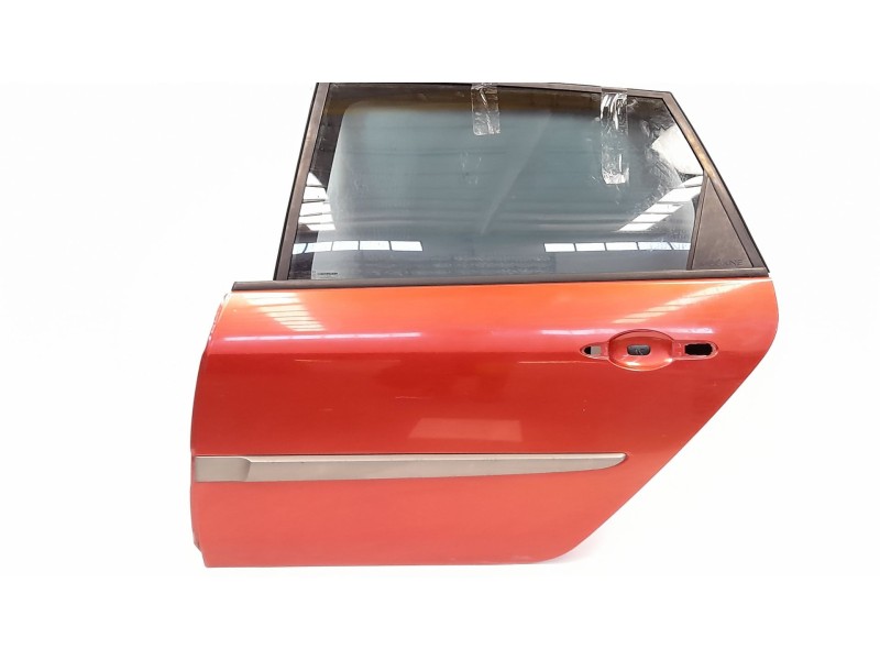 Recambio de puerta trasera izquierda para renault scenic ii 1.9 dci diesel referencia OEM IAM   