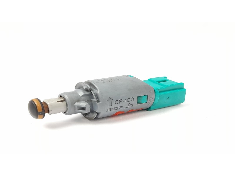 Recambio de sensor para renault scenic ii 1.9 dci diesel referencia OEM IAM 8200168240  