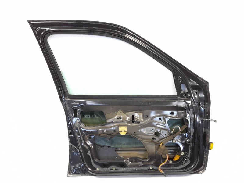 Recambio de puerta delantera izquierda para renault clio ii (bb_/cb_) 1.5 dci (b/cb07) referencia OEM IAM   