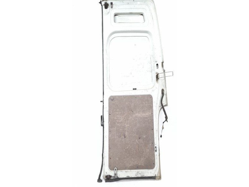 Recambio de puerta trasera izquierda para renault master ii furgón (fd) 2.8 dti referencia OEM IAM   