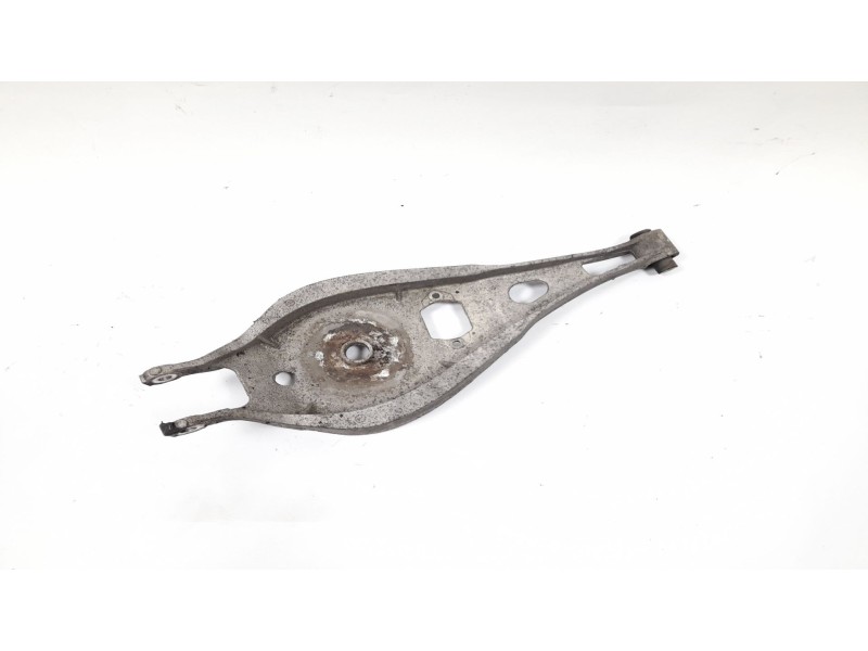 Recambio de brazo suspension superior trasero derecho para bmw serie 3 touring (e46) 320d referencia OEM IAM   