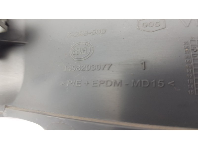 Recambio de molduras delanteras para peugeot expert furgón (229) 2.0 hdi referencia OEM IAM 1498203077  