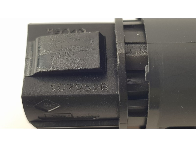 Recambio de interruptor para renault megane iii coupe dynamique referencia OEM IAM 1079598 1927937 