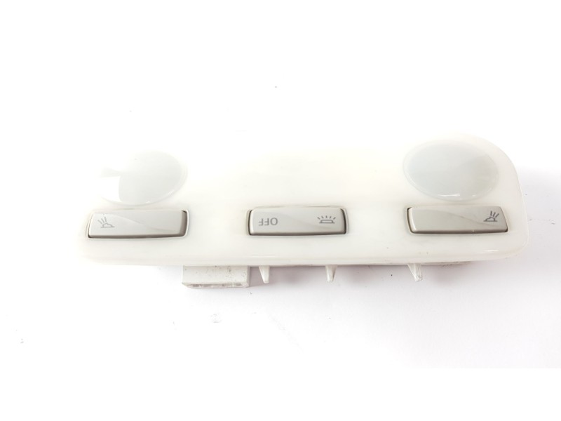 Recambio de luz interior para renault megane iii coupe dynamique referencia OEM IAM 264300008R  