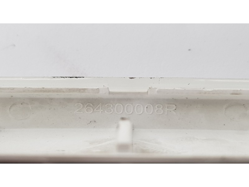 Recambio de luz interior para renault megane iii coupe dynamique referencia OEM IAM 264300008R  