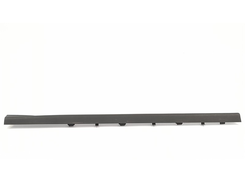 Recambio de moldura para renault megane iii coupe dynamique referencia OEM IAM 633140021 769510002R 