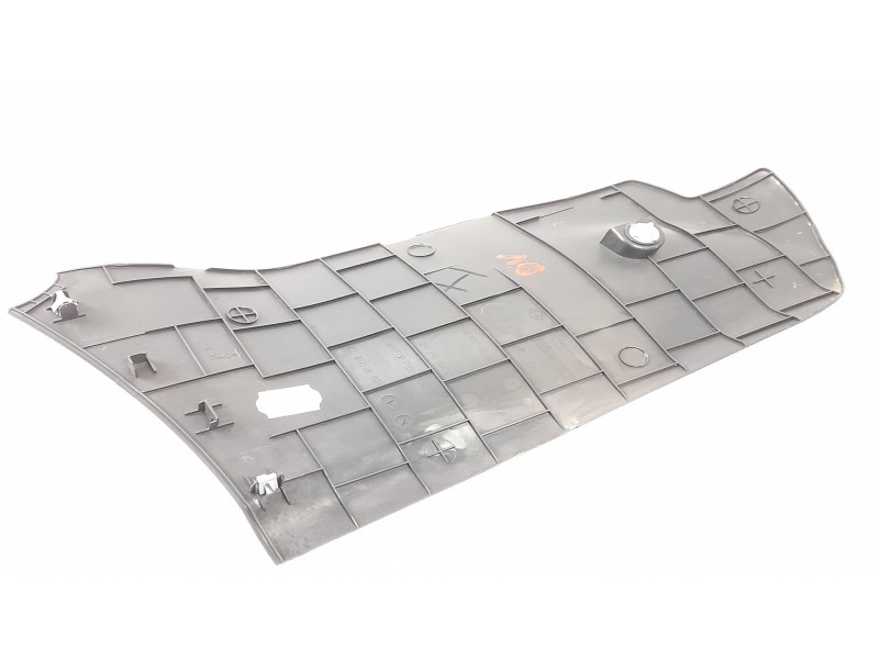 Recambio de moldura para renault megane iii coupe dynamique referencia OEM IAM 684210006R 101503400100001 40321M