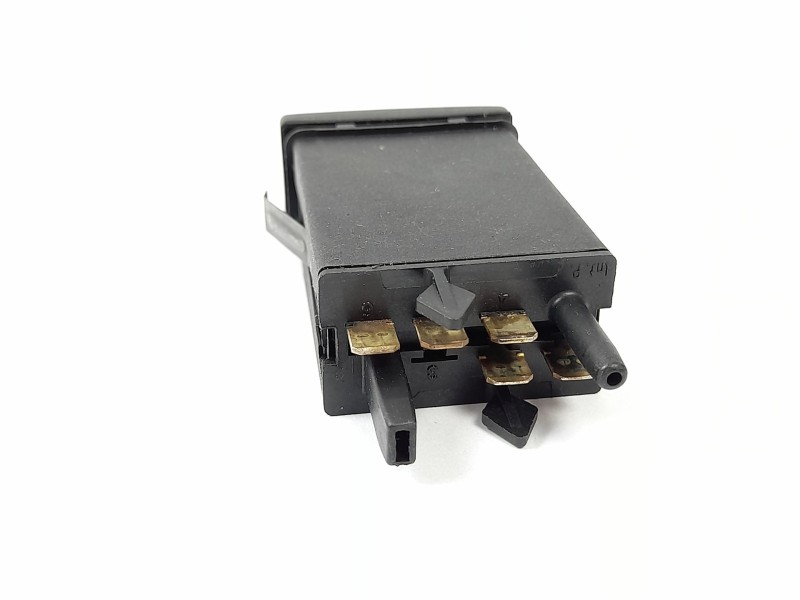 Recambio de interruptor para audi a4 avant (b5) 1.9 tdi referencia OEM IAM 4D0941503B  