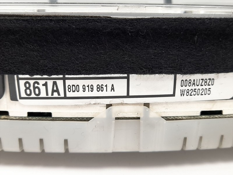 Recambio de cuadro instrumentos para audi a4 avant (b5) 1.9 tdi referencia OEM IAM 8D0919861A  