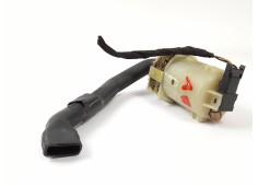 Recambio de valvula intercambio de calefaccion para audi a4 avant (b5) 1.9 tdi referencia OEM IAM 8D0820547   2