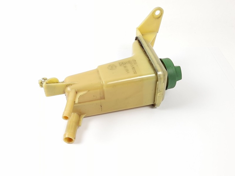Recambio de deposito servo para audi a4 avant (b5) 1.9 tdi referencia OEM IAM 8D0422373C  