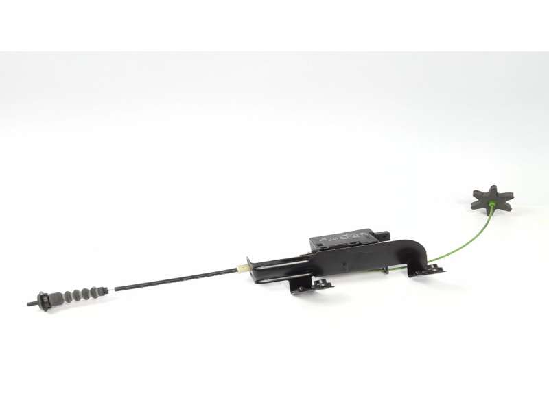 TAPA EXTERIOR COMBUSTIBLE 67118377415 406204102 
