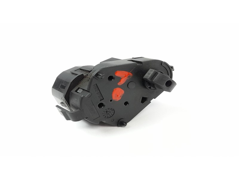 Recambio de motor apertura trampillas climatizador para bmw serie 3 berlina (e46) 320d referencia OEM IAM 6902853  