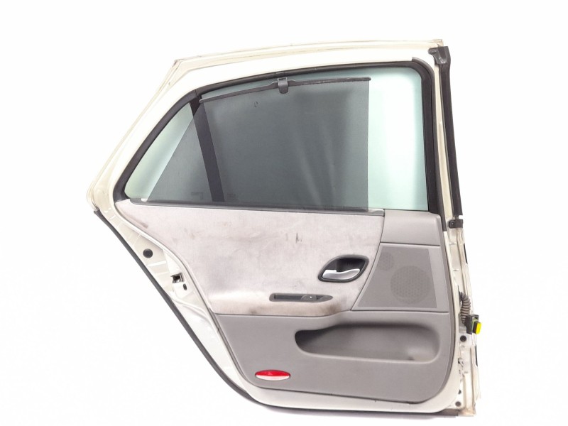 Recambio de puerta trasera izquierda para renault laguna ii (bg0) 3.0 v6 referencia OEM IAM   